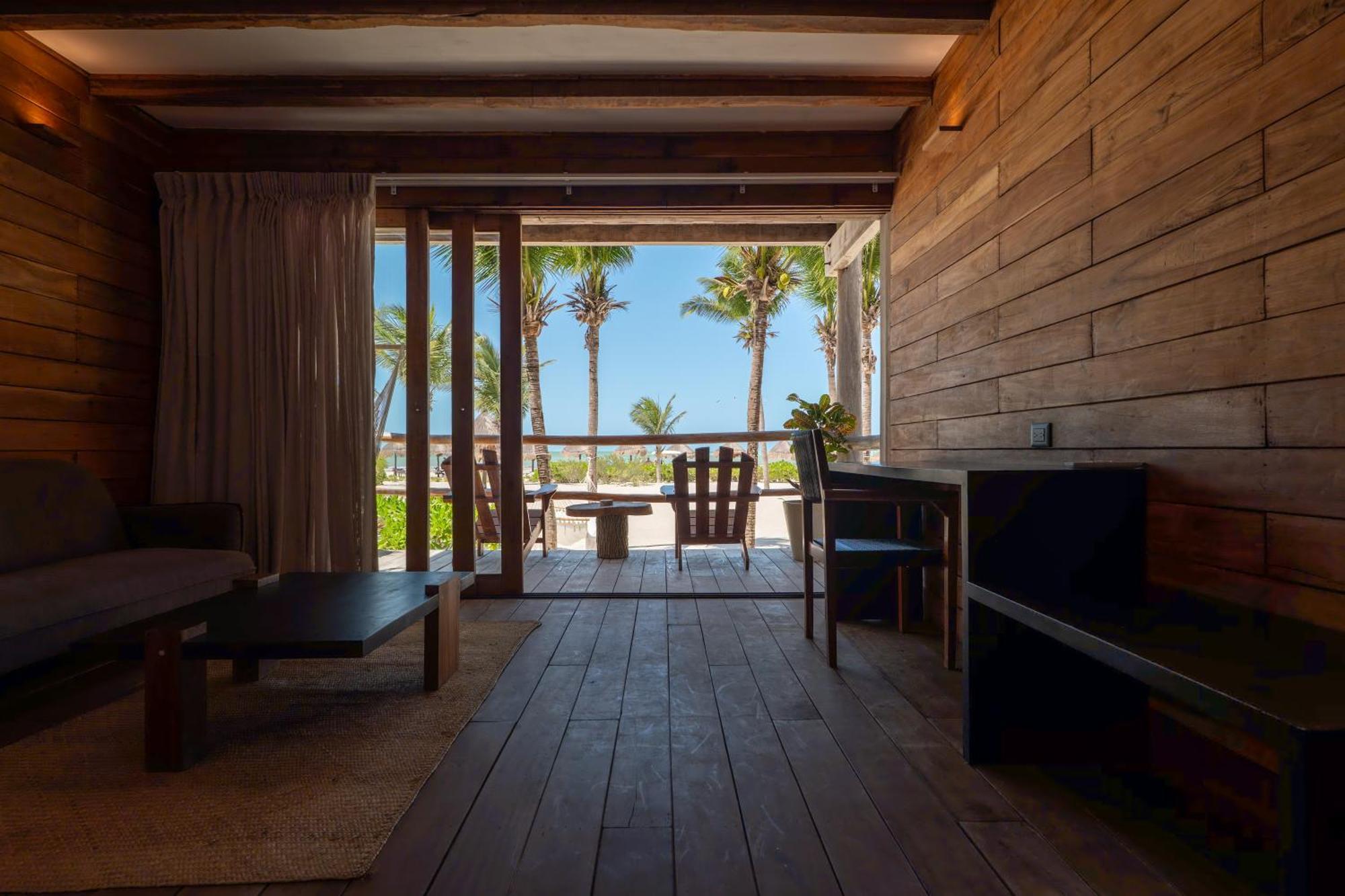 Blue Hotel 4*